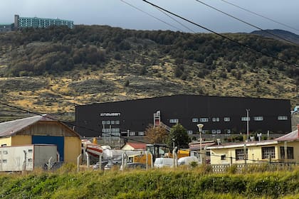 Una de las fábricas del Grupo Newsan, industria electrónica de Ushuaia, Tierra del Fuego.