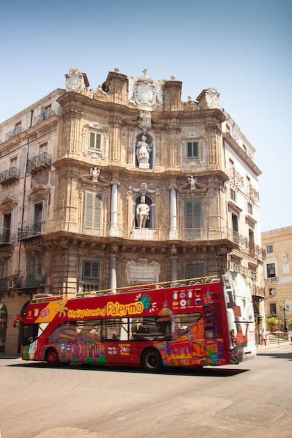 Una de las fachadas de los Quattro Canti en pleno Palermo, las cuatro esquinas más emblemáticas de la ciudad