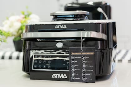 Una de las freidoras sin aceite de Atma