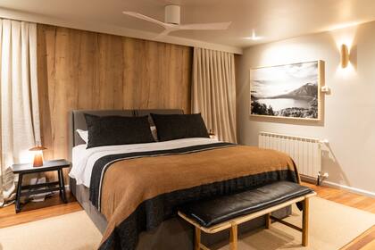 Una de las habitaciones del hotel, espaciosas y con gran confort