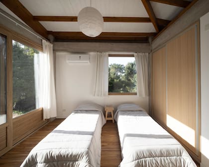 Una de las habitaciones que tiene el hanok en Costa Esmeralda