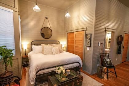 Una de las habitaciones situada dentro del vagón