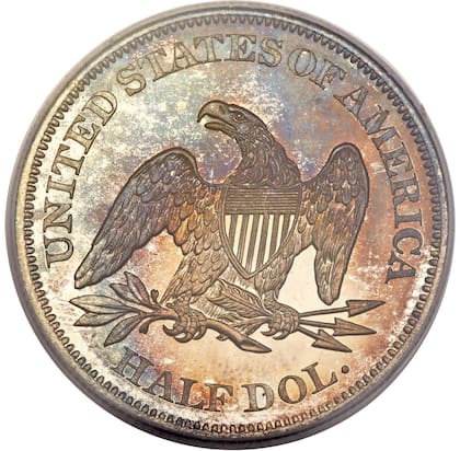 Una de las monedas valiosas también presentó tonos de oro verdoso, azul cobalto, rojizo y lavanda