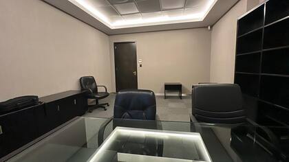 Una de las oficinas de Reconquista 46 por dentro