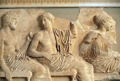 Una de las paradojas más conocidas provenientes de la Antigua Grecia es la de los "cuernos"