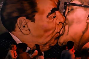 El bar alemán que recrea el Muro de Berlín en el corazón de Núñez