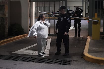 Llegó un cuarto vuelo al país desde Estados Unidos y aumenta la cifra de argentinos deportados por Trump - Image 2
