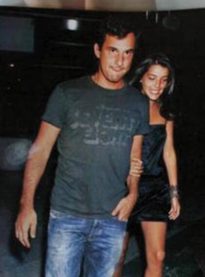 Una de
las pocas imágenes de 2008,
cuando vivieron un breve pero
muy intenso romance.