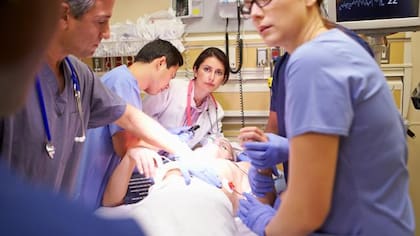 Una de las primeras cosas extrañas que notaron los médicos fue el olor y el aspecto de la sangre de la paciente