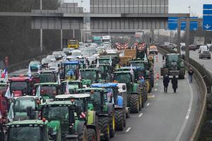 Una de las protestas de agricultores franceses al norte de París.