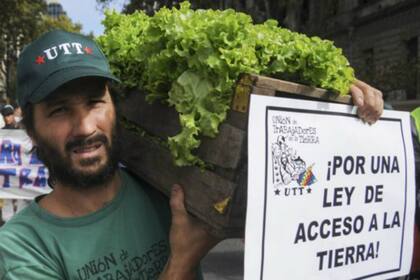 Una de las quejas más frecuentes de los pequeños agricultores en Argentina es que la propiedad de la tierra es muy desigual