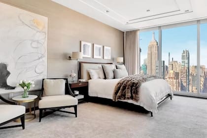 Una de las seis suites
de la propiedad que ocupa los pisos 58, 59 y 60 de la torre
One Madison, en el distrito Flatiron de Nueva York.