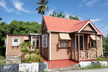 Una de las típicas Chattel-House, característica de la isla