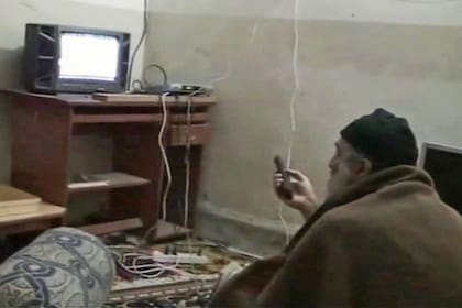 Una de las últimas fotos de Osama Ben Laden en su casa de Paquistán