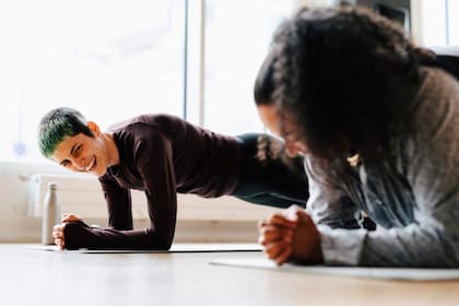Una de las ventajas de los isométricos es que ejercitan los músculos sin irritar articulaciones.