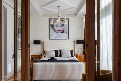 Una de sus fotos expuesta en Experiencia Living 2023 en Distrito Quartier