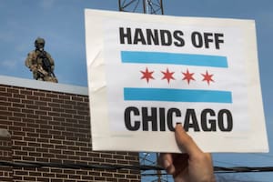 La orden de un juez para liberar a cientos de inmigrantes detenidos en Illinois