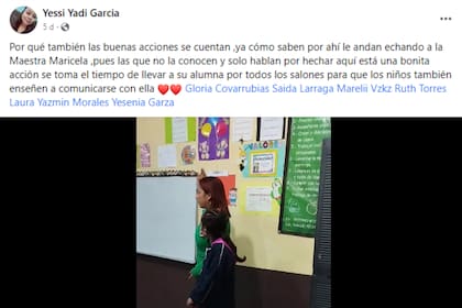 Una docente llamó la atención de sus alumnos al presentar a una nueva compañera (Captura Facebook)