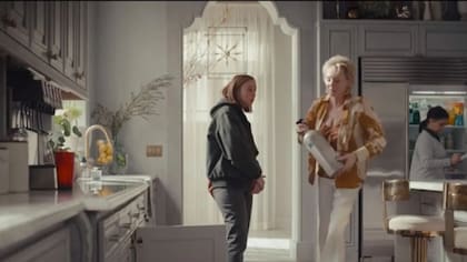 Una dupla que apuesta al humor absurdo