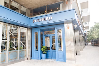 Una entrada fresca y alegre da la bienvenida a Puchero.