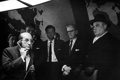 Una escena de Dr. Strangelove, película de 1964 en la que Peter Sellers personifica a un presidente de Estados Unidos que se comunica con su par soviético en medio del peligro de una catástrofe nuclear