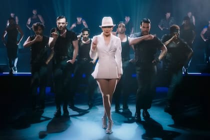 Una escena de la nueva versión de El beso de la mujer araña, que abrirá este jueves el Festival de Cine de Mar del Plata