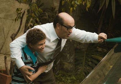 Una escena de la película El olvido que seremos, del director español
Fernando Trueba, basada en el libro de Abad Faciolince