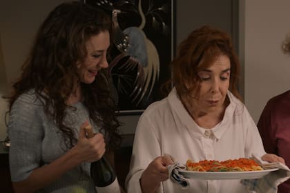 Una escena de la película, "La estrella que perdí", donde Pauls y Busnelli cuentan la conflictiva relación entre una madre actriz y su hija.