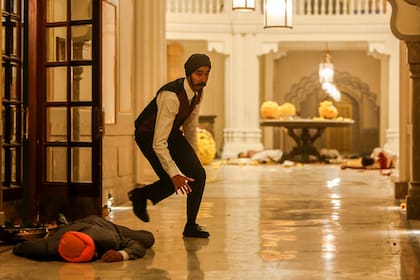 Dev Patel el es protagonista de Hotel Mumbai: El atentado, la película que es furor en Netflix