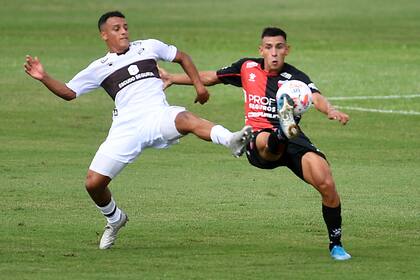 Una escena del triunfo 3-1 de Colón ante Platense en Vicente López