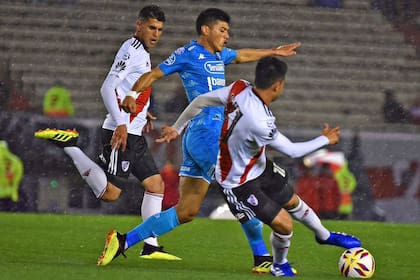 Una escena del último 0-0 ante Belgrano, el sábado pasado