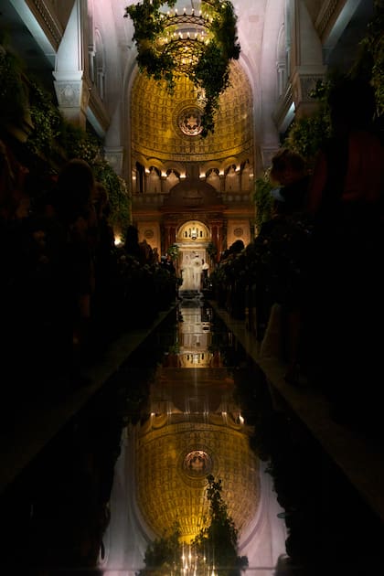 Una espectacular imagen del interior del Templo Libertad, en Libertad al 700, donde se llevó a cabo la ceremonia.