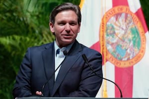 DeSantis prohibió las ventas directas de autos en Florida, pero con una excepción que da que hablar