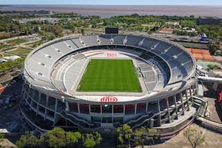Dormir en el Monumental y patear penales con Montiel: una experiencia única y gratis