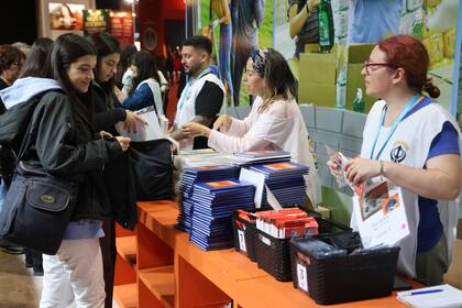 Una experiencia solidaria en la Feria del Libro