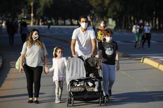 El yoga fortalece la salud emocional de los chicos