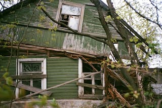 El calvario de la familia que tuvo que mudarse porque su casa estaba “embrujada”