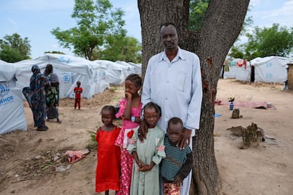 Una familia sudanesa busca refugio en la República Centroafricana