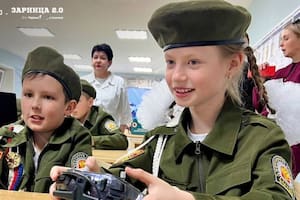 Una foto del canal oficial de Telegram de Zarnitsa 2.0, uno de los videojuegos de Borlega con el que los niños aprenden sobre el desarrollo de drones