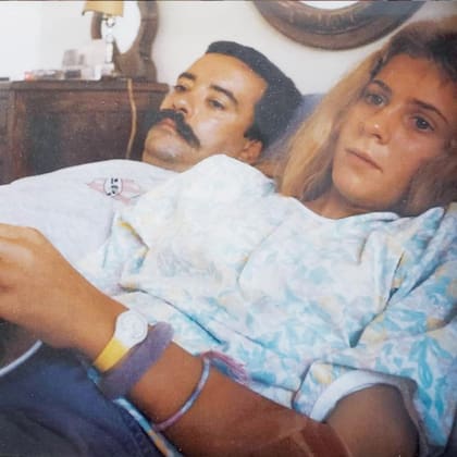 Una foto del recuerdo, junto a su marido, Miguel “Vasco” Lecuna, quien fue asesinado a
los 55 años por dos delincuentes en el barrio de Palermo, en noviembre de 2001