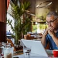 Miles de estudios científicos tienen citas inventadas por IA