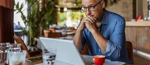 Miles de estudios científicos tienen citas inventadas por IA