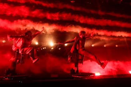 Una imagen de AVEN, el espectáculo de Fuerza Bruta