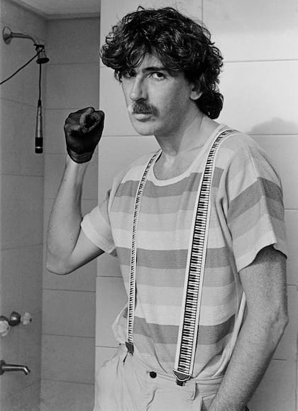 Una imagen de Charly, cuando sacó "Clics modernos"