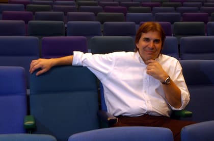 Una imagen de Faroni en una charla con LA NACION, en 2004