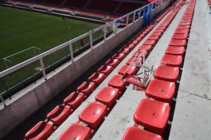 Una imagen de la tribuna Pavoni, epicentro de la violencia en el partido entre Independiente y la U de Chile