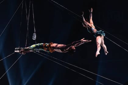 Una imagen de Sirca Marea en su participación en el Festival de circo de París, en Francia, donde obtuvieron una medalla de bronce
