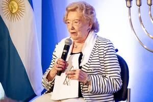 El recuerdo de Sara Rus, sobreviviente de Auschwitz y Madre de Plaza de Mayo, que murió hoy a los 96 años