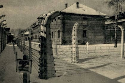 Una imagen del campo de concentración de Auschwitz Birkenau, por donde pasaron Levi Lerman y su padre Chil Majer