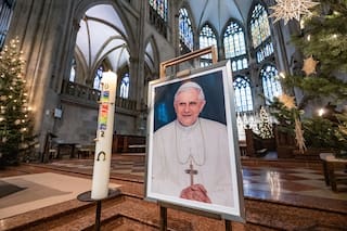 Cómo será el histórico funeral de Benedicto XVI en la Plaza San Pedro